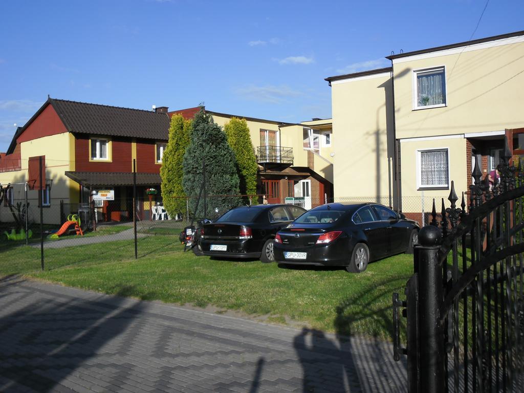 Pokoje Goscinne Swarzewianka Swarzewo Exterior photo